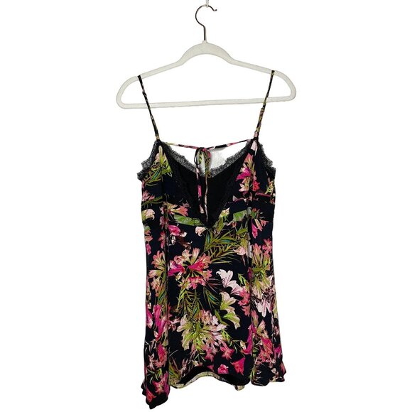 Lovers + Friends Floral Bahia Babydoll Dress Size Medium Lace Trim Black V-back - Picture 4 of 10